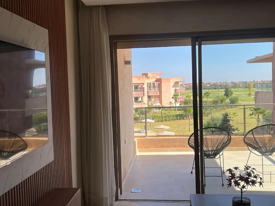 Appartamento New Appart, Pool And Golf View